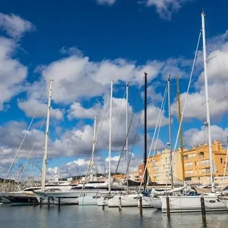 Climatise, Parking - 4 Pers. - Fr-1-880-44 Agde